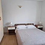 Apartamento With Parking Space - 4218 *