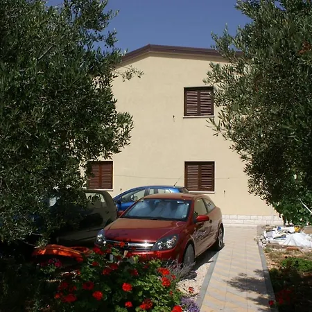 Apartments With Parking Space Rogoznica - 4218 Apartment Rogoznica (Sibenik-Knin)