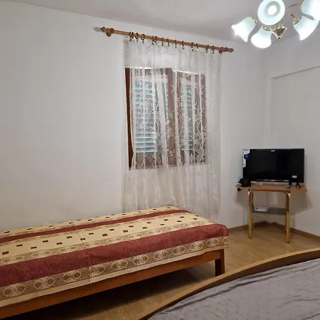 Apartment Apartments With Parking Space Rogoznica - 4218 Rogoznica (Sibenik-Knin)
